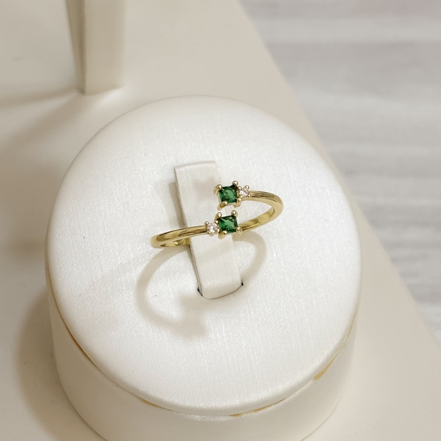 Anillo Dos Puntas Cristal