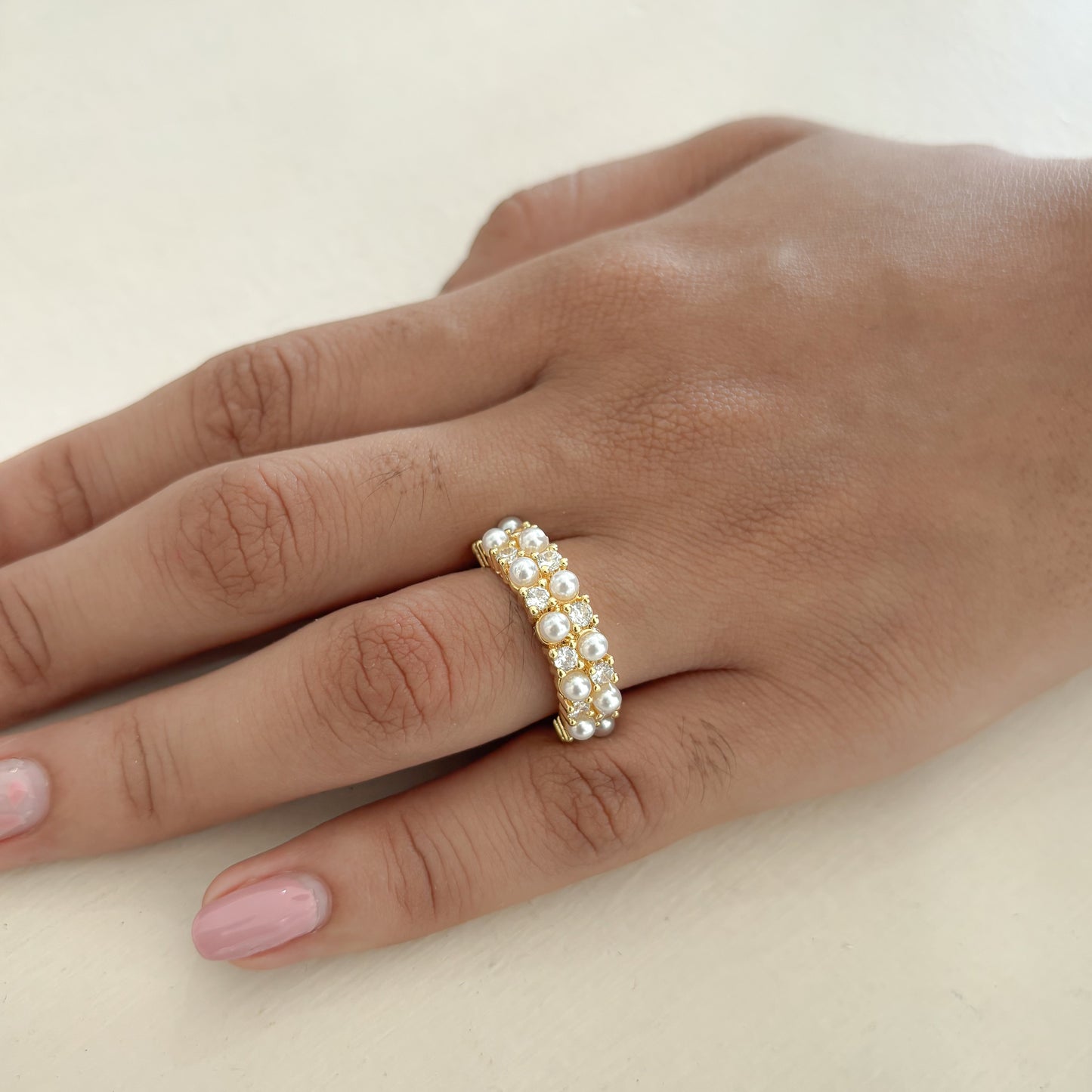 Anillo Doble Carril Perla y Circon