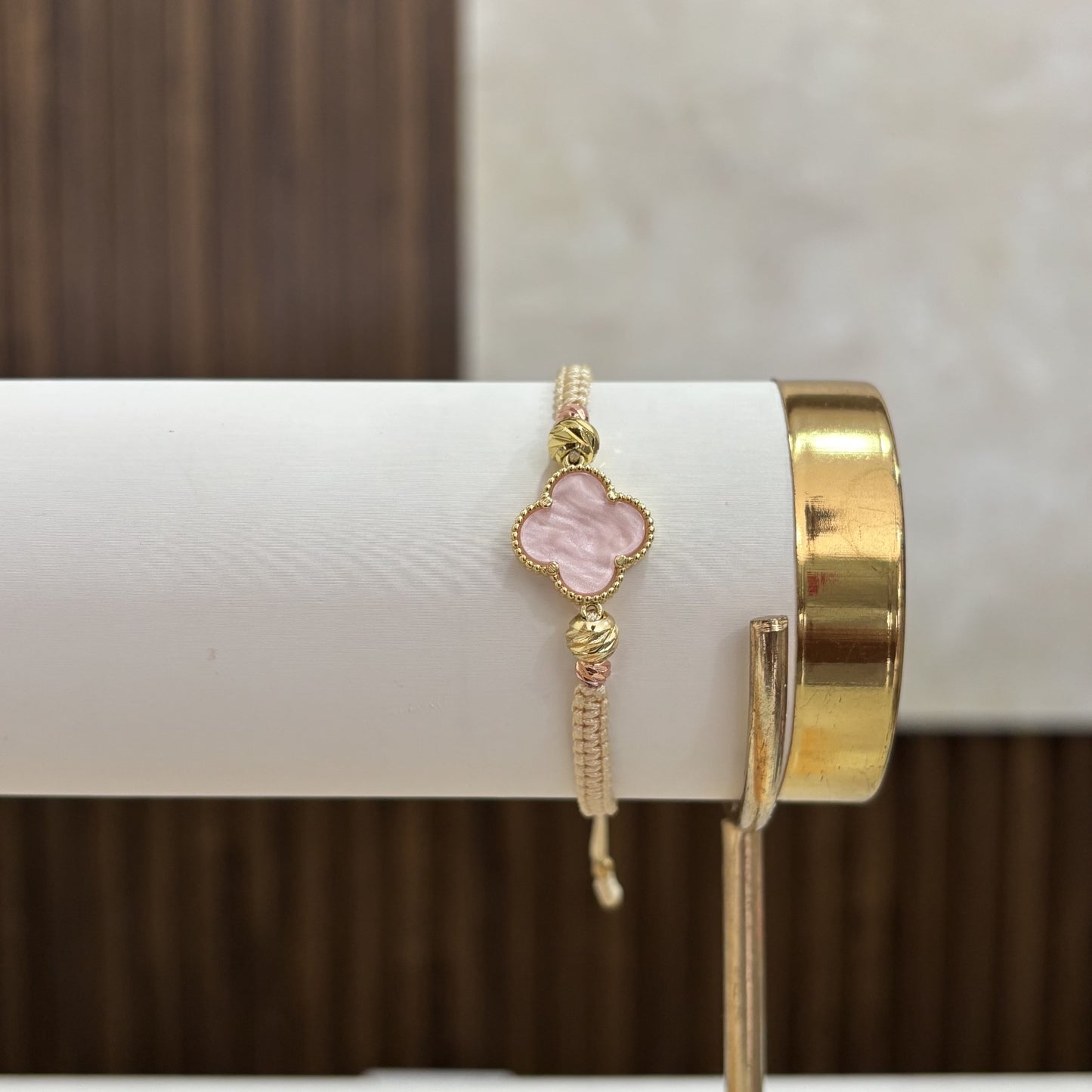 Pulsera Trebol Tejida