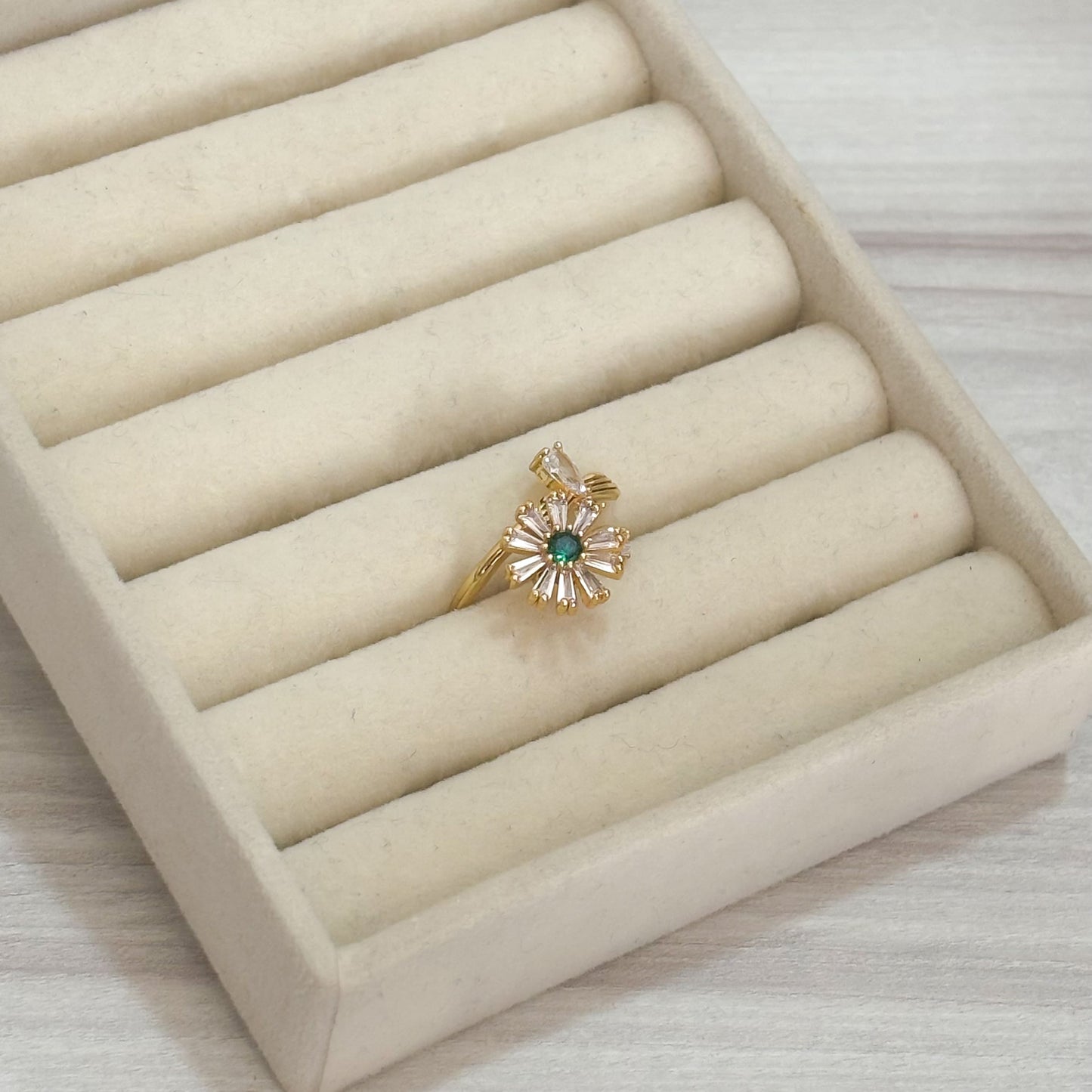 Anillo Flor Cristal Antiestres