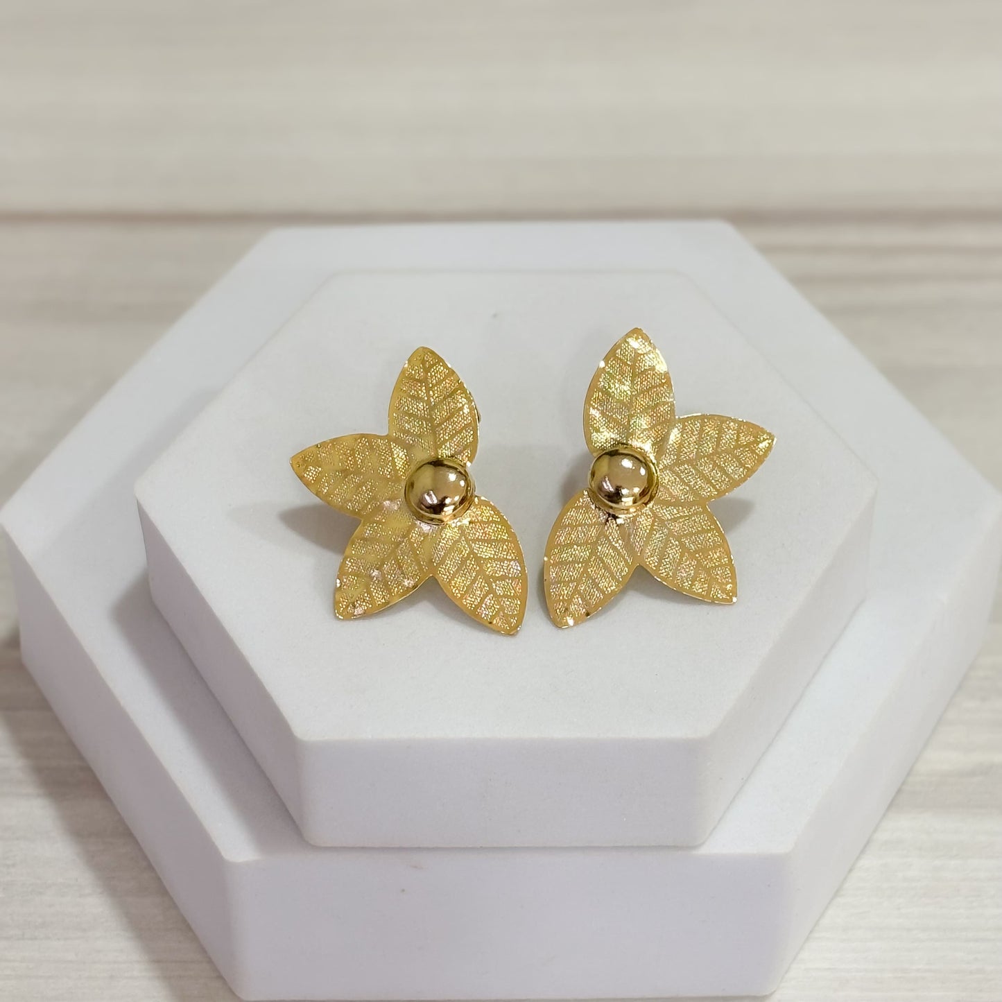 Topos Flor Media Bronce