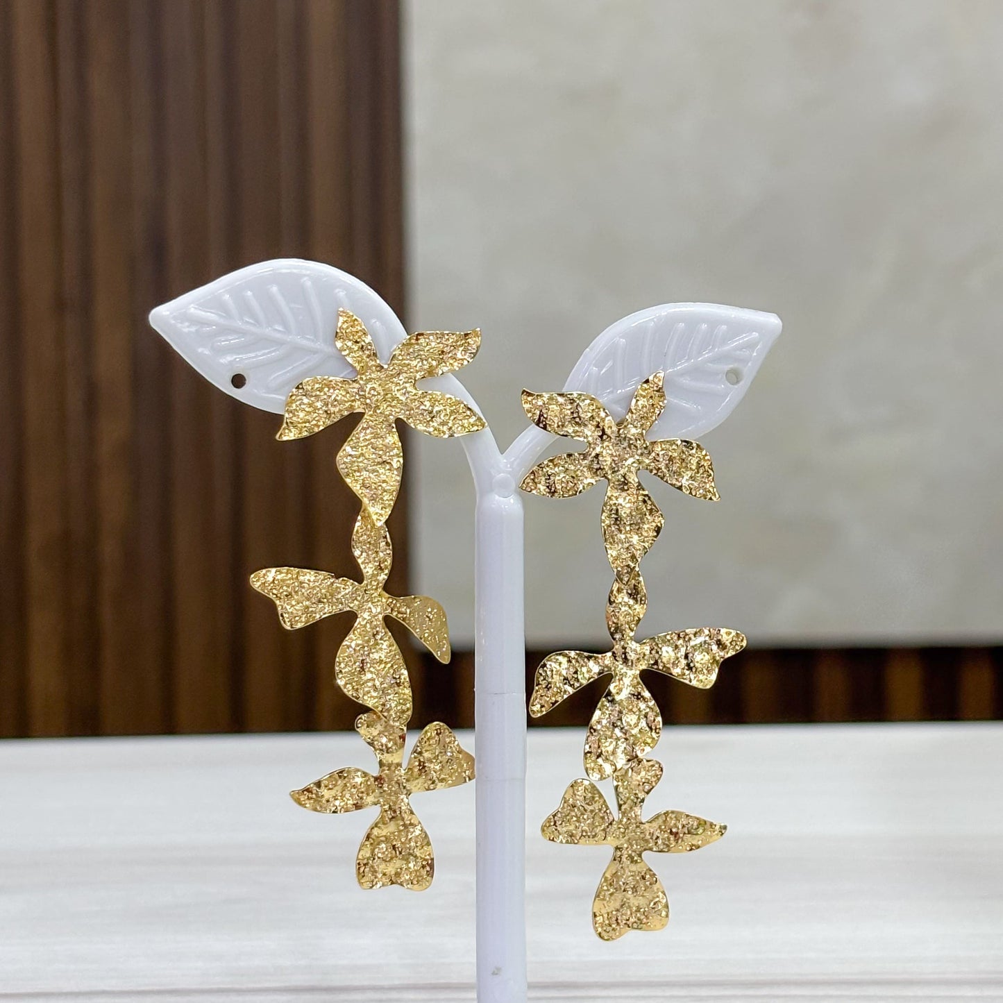 Topos Hojas Colgantes Bronce