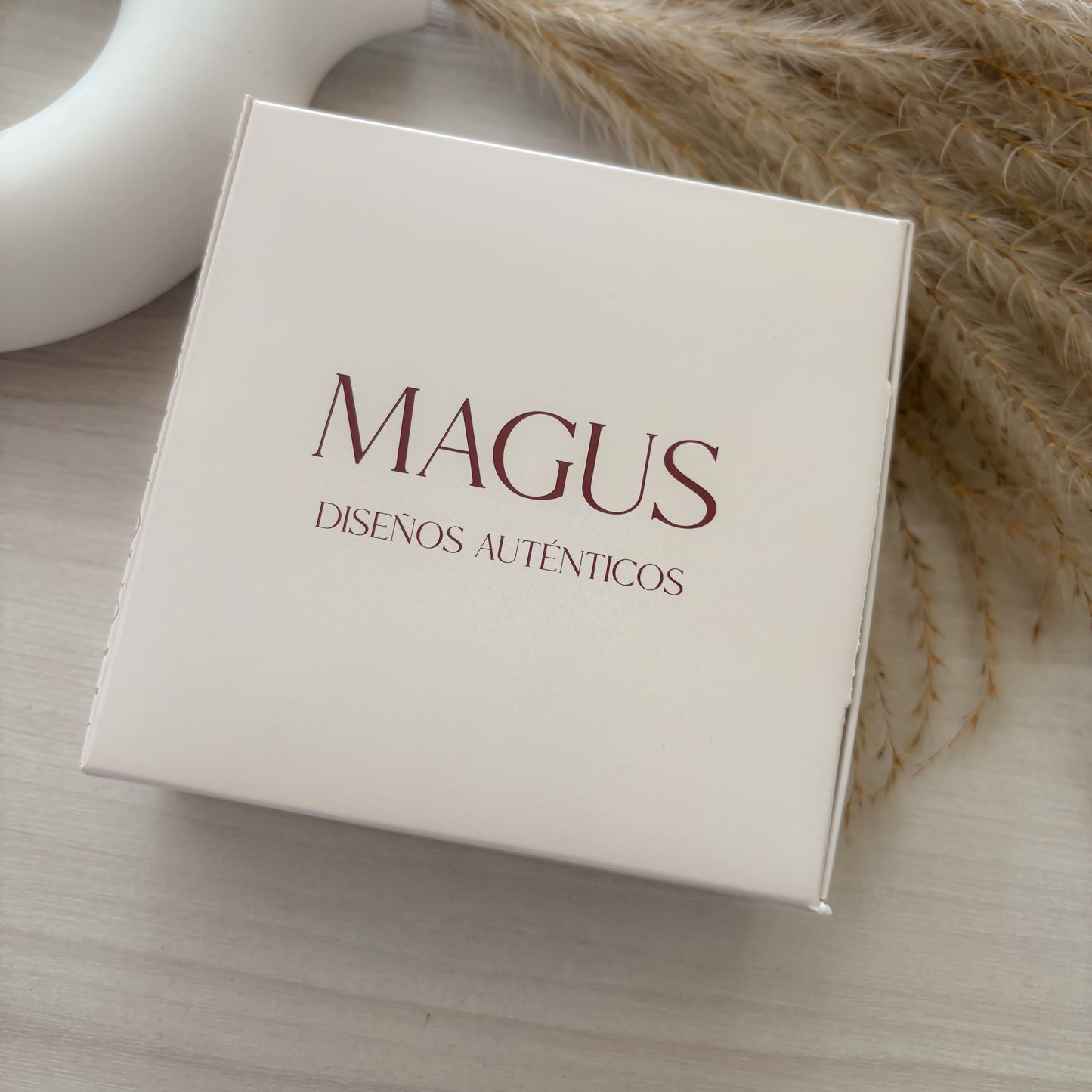 Caja Magus Design