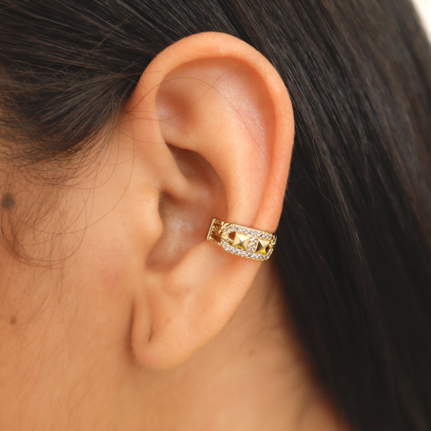 Earcuff Taches