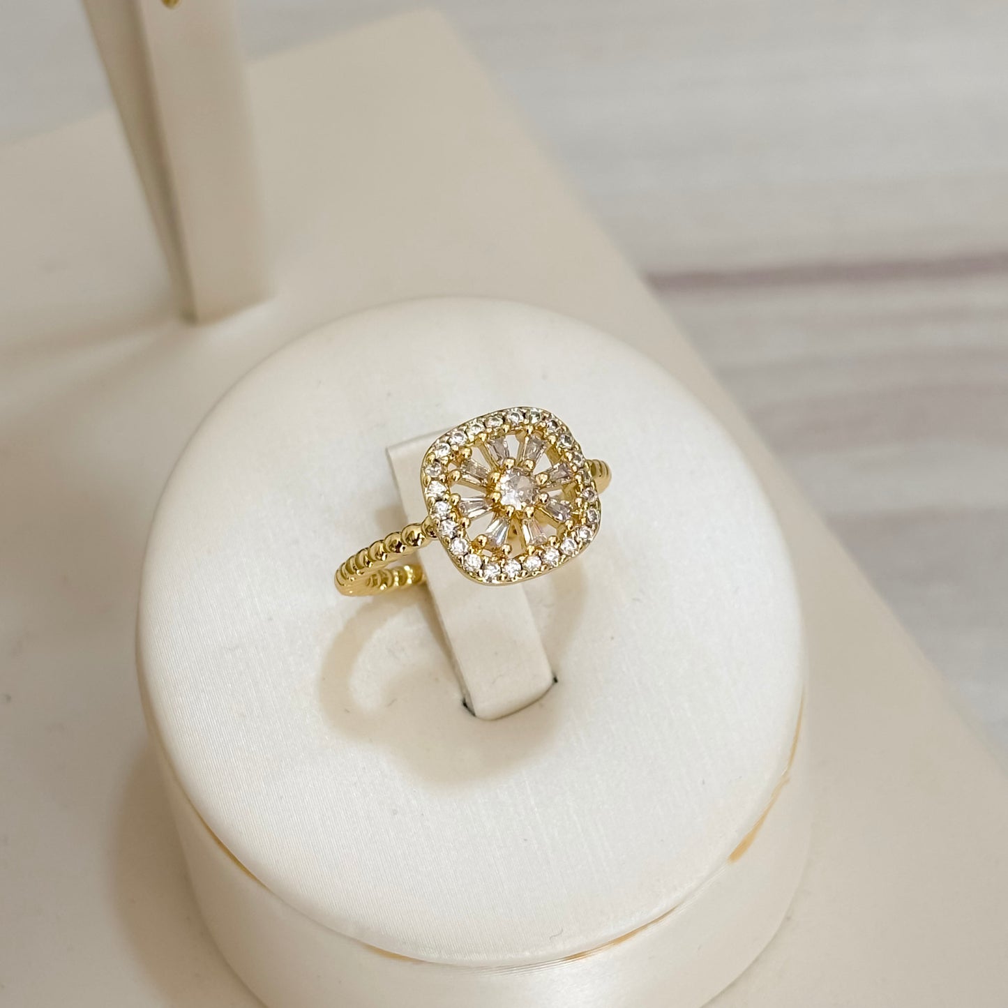 Anillo Cuadro Microcircones