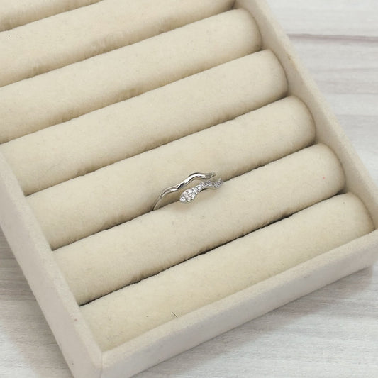 Anillo Serpiente Cabeza Microcircon