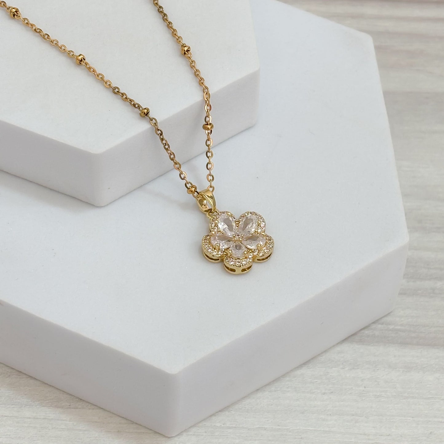 Cadena Flor 5 Hojas Cristal